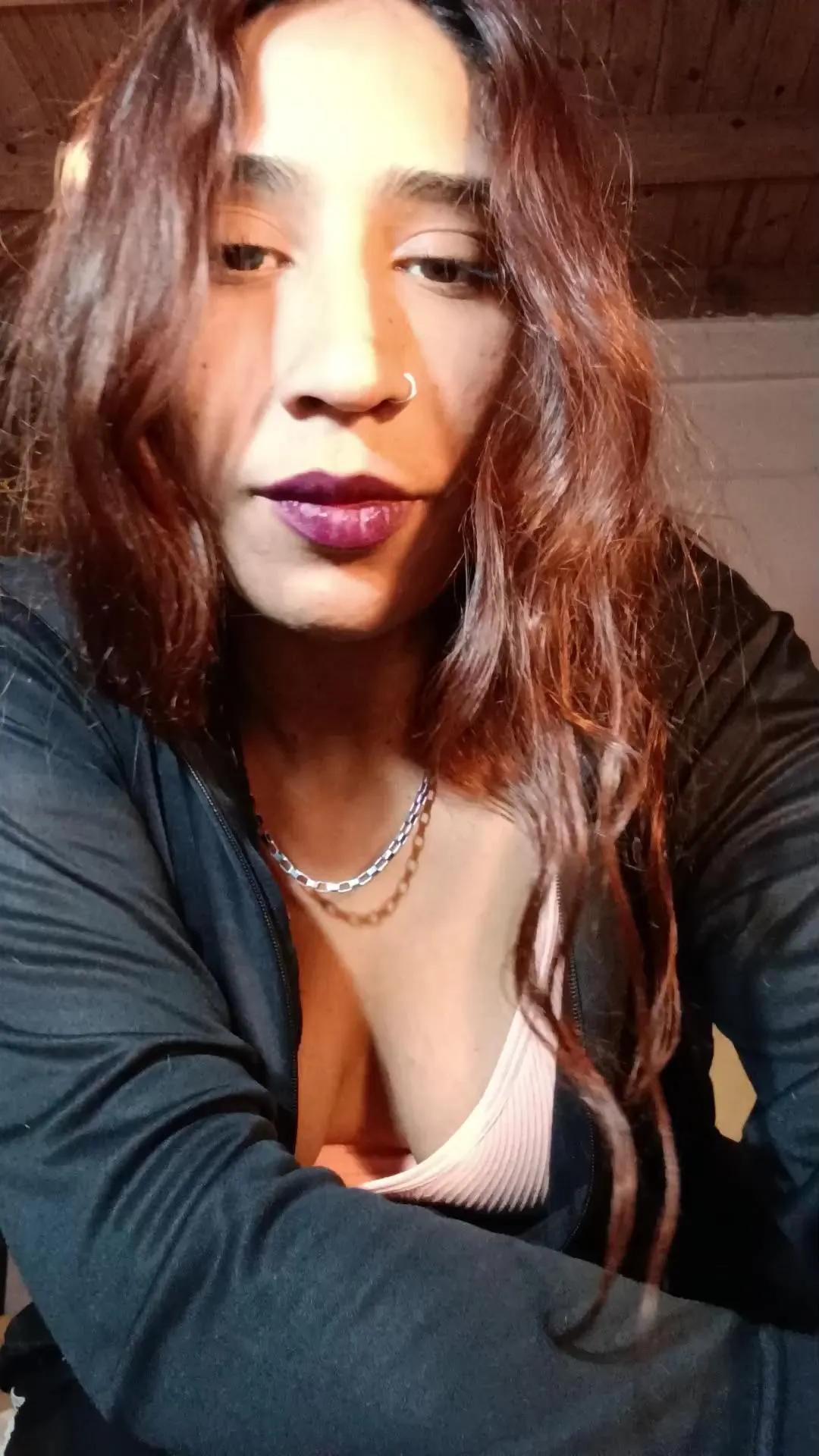 Offline Cata_Brown on Cam4