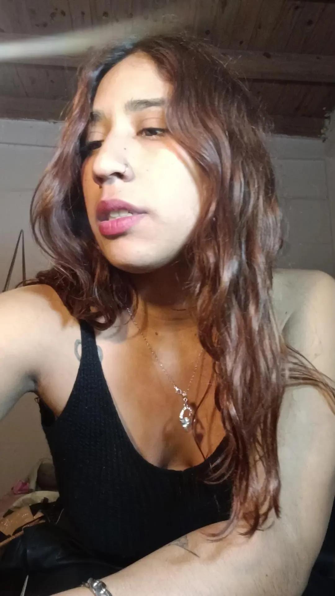 Offline Cata_Brown on Cam4