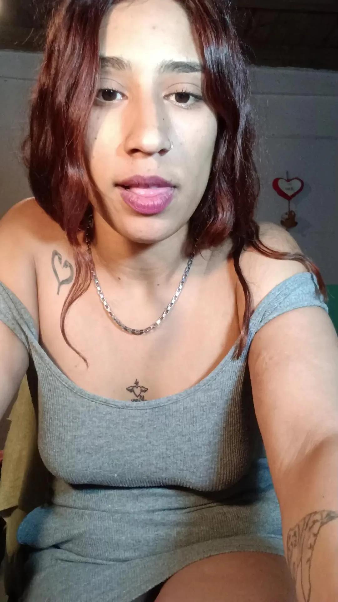 Offline Cata_Brown on Cam4