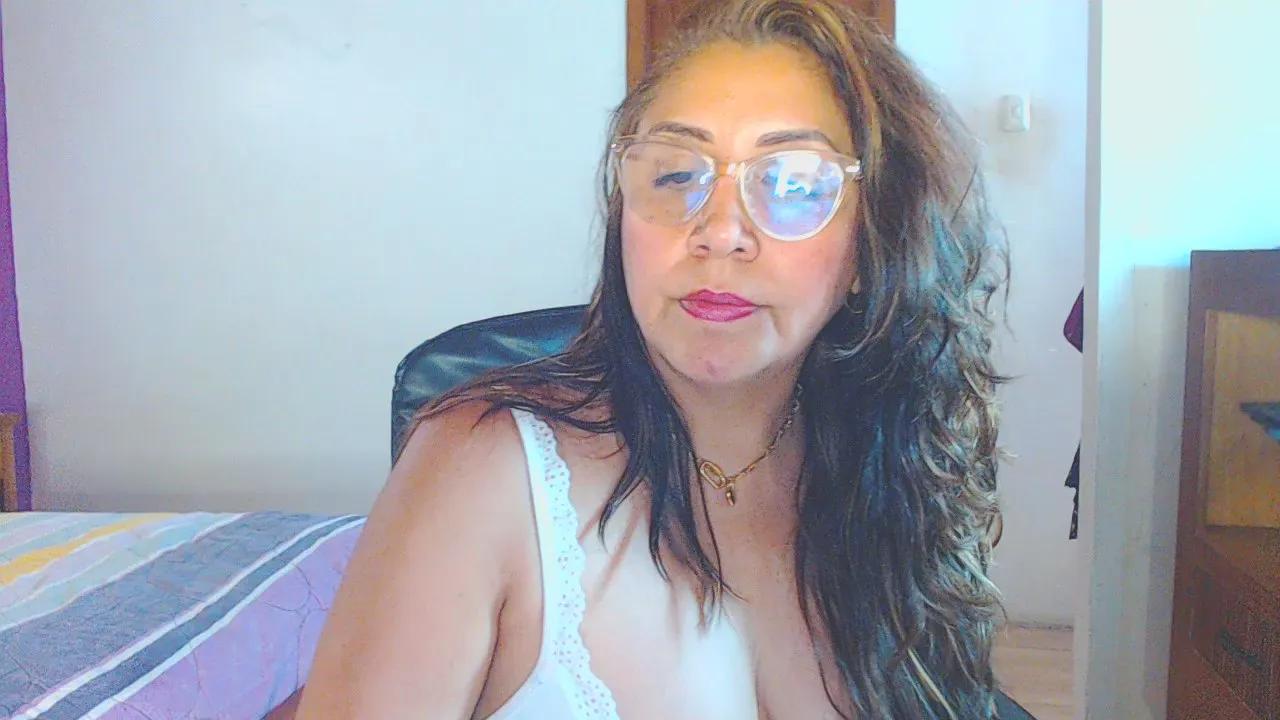 cataleyasexy50 —  #masturbation #armpits #schoolgirl #cute