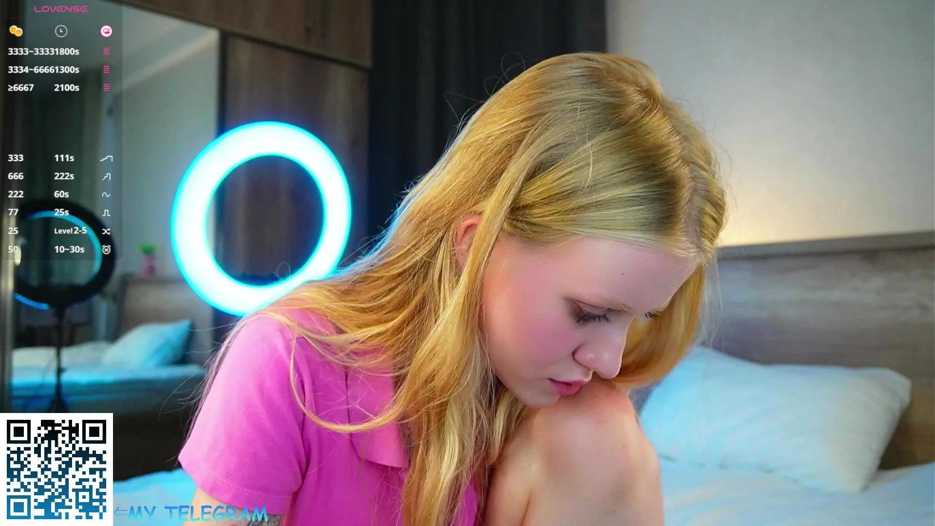 Offline CatherynGrass on Cam4