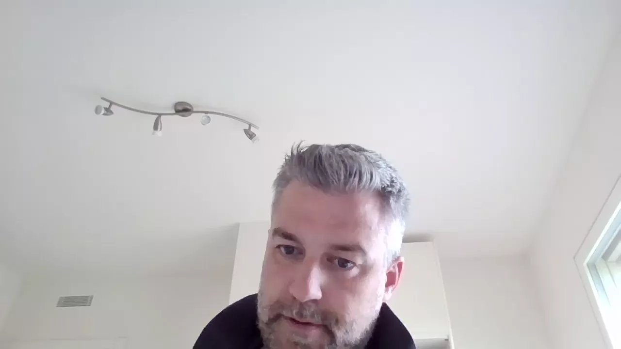 cavaliere1987 on Cam4 