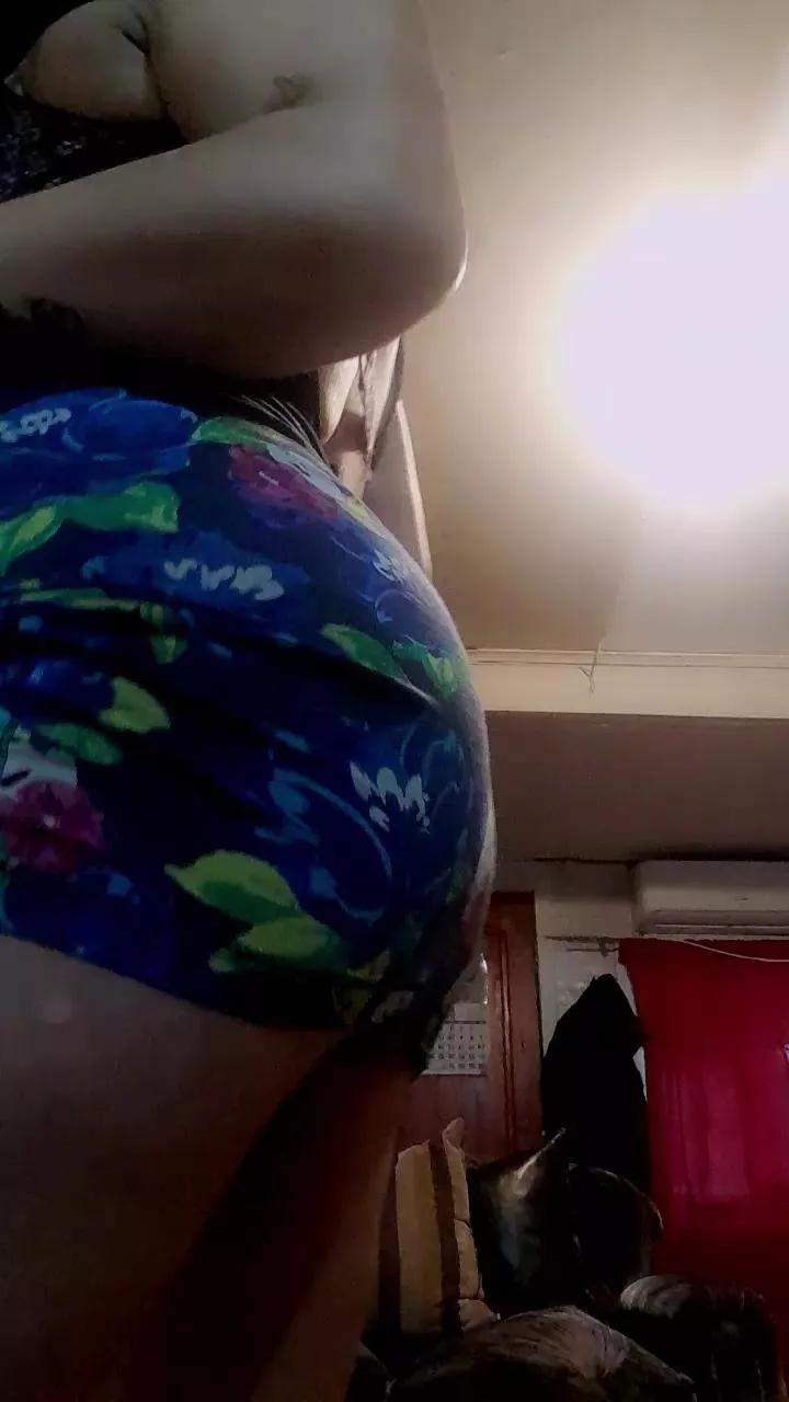 Offline Charlott31 on Cam4