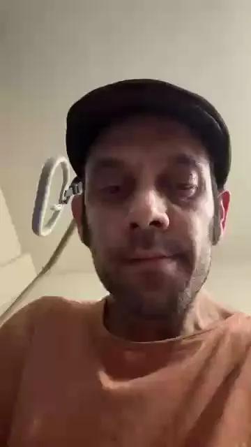 Offline charly3318 on Cam4