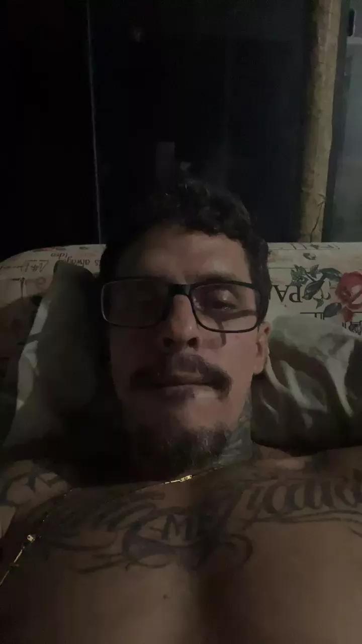Offline Checkmatte43 on Cam4