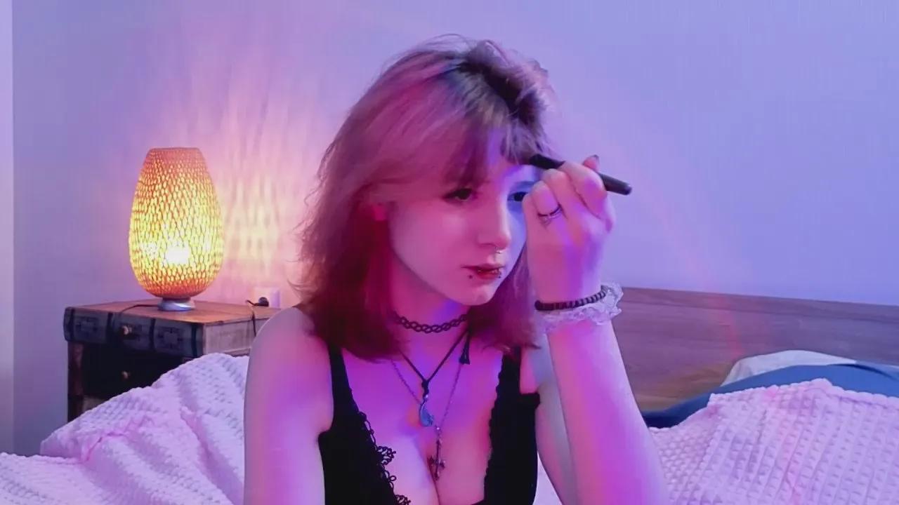 Offline ChelseaBledsoe on Cam4