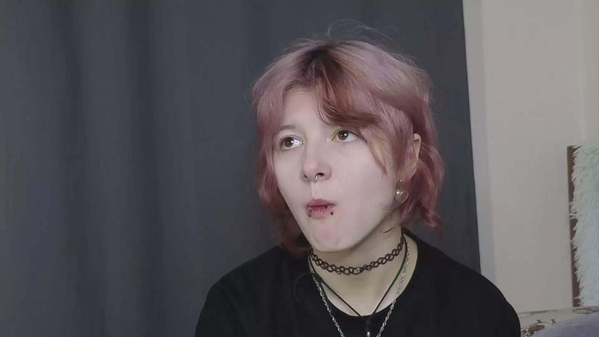 Offline ChelseaBledsoe on Cam4