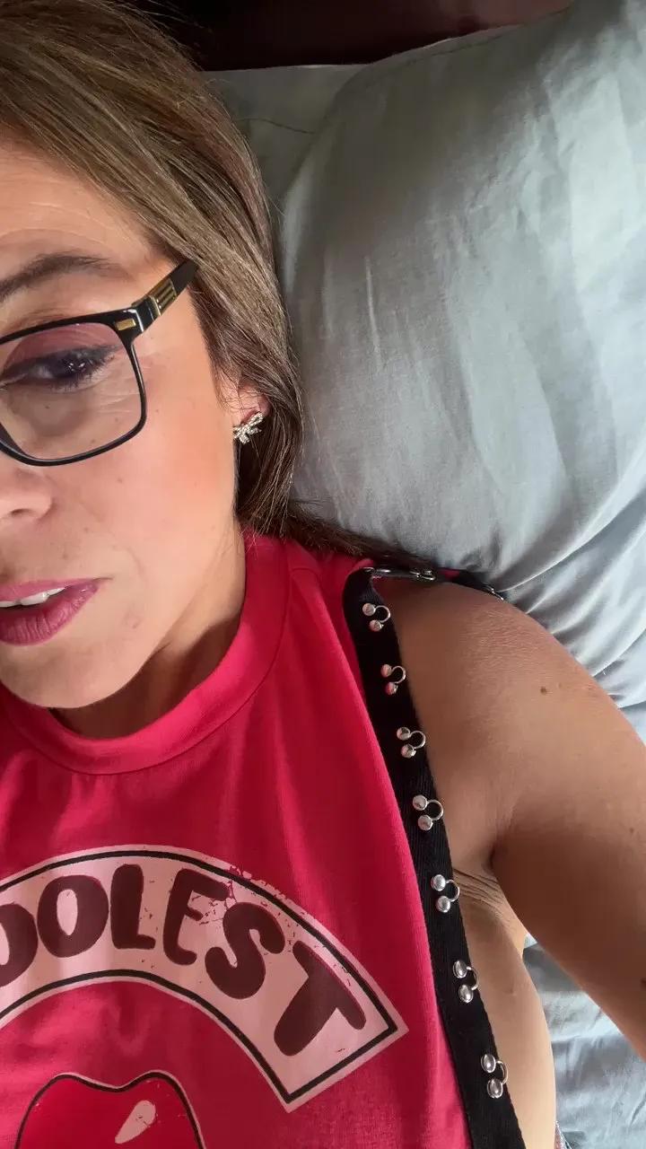 cherrykat_xxx — Freechat on Cam4