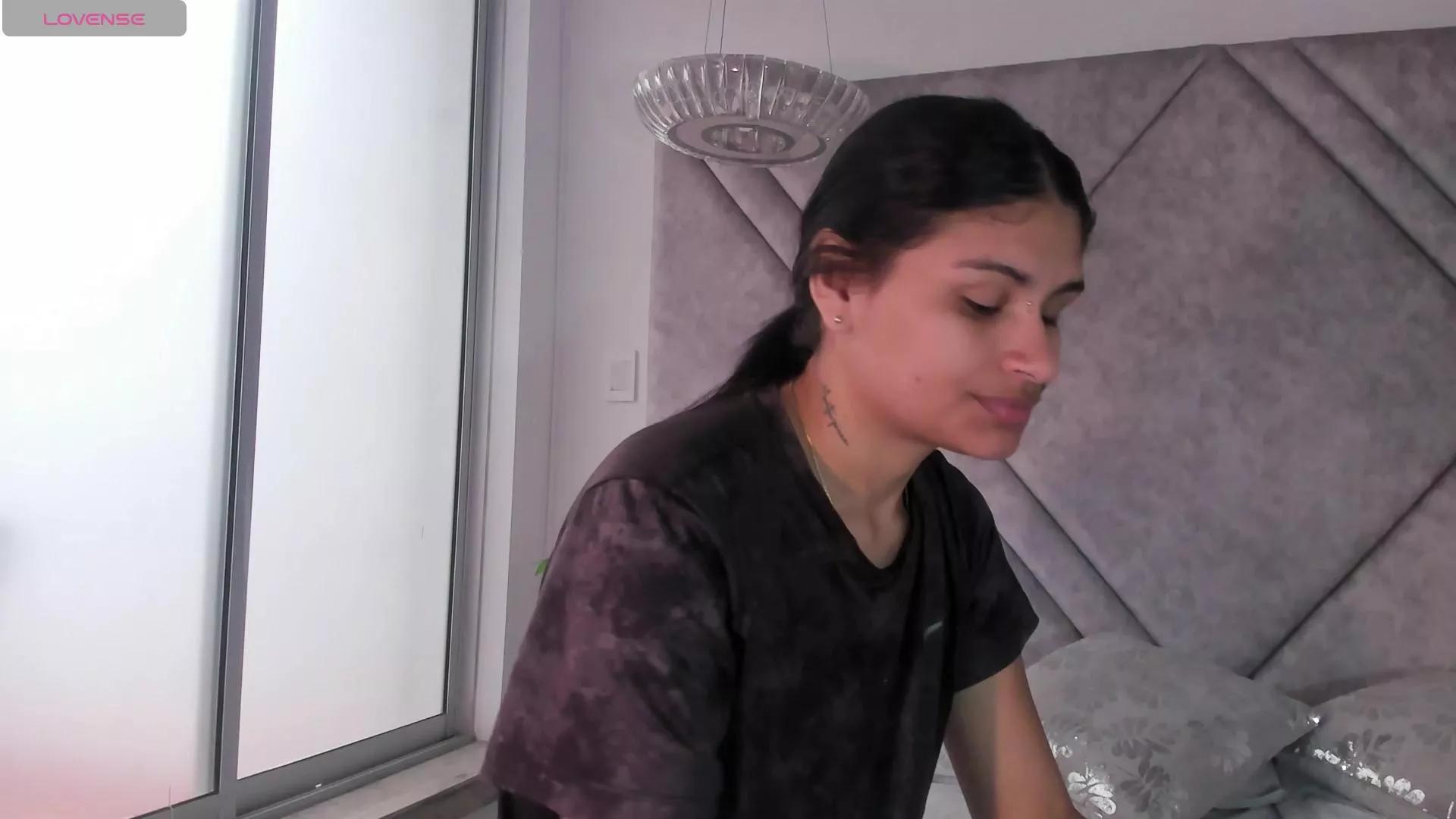 Offline Cleopattra_ on Cam4