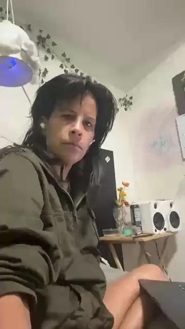 CloudyDiffusion — Freechat on Cam4