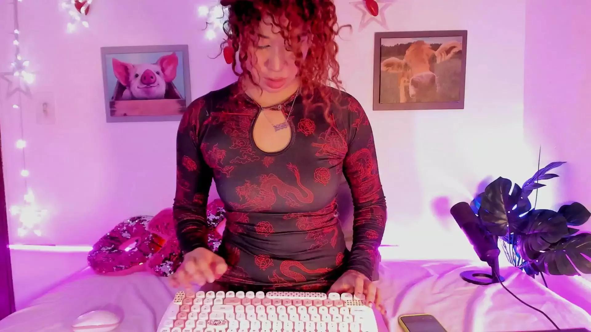 Offline Collins_Daph on Cam4