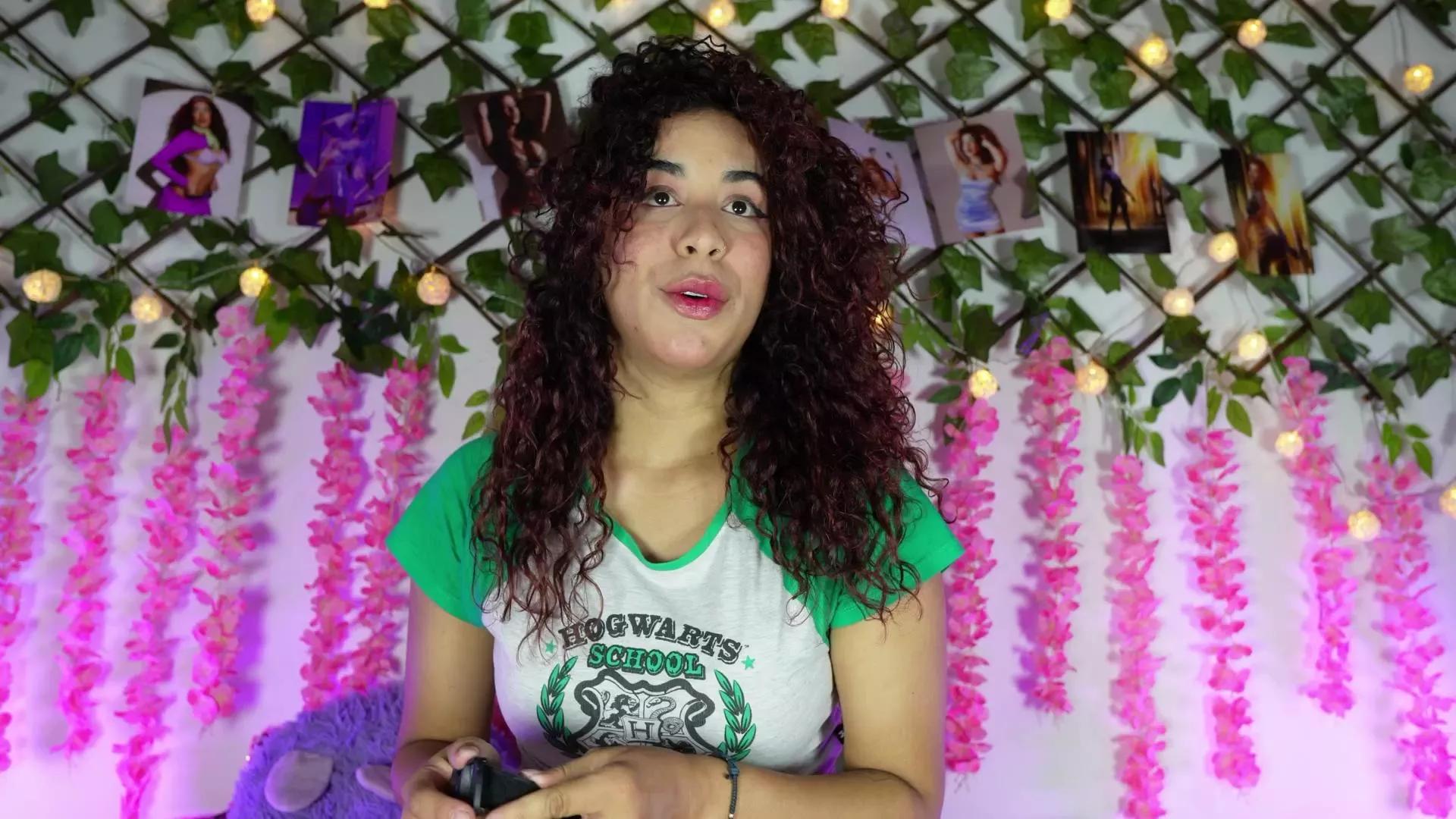 Offline Collins_Daph on Cam4