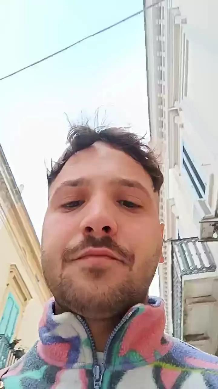 Offline compa_sexy on Cam4