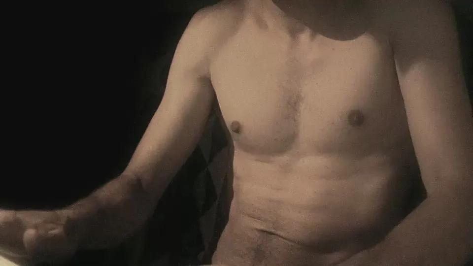 Coolmementox on Cam4 