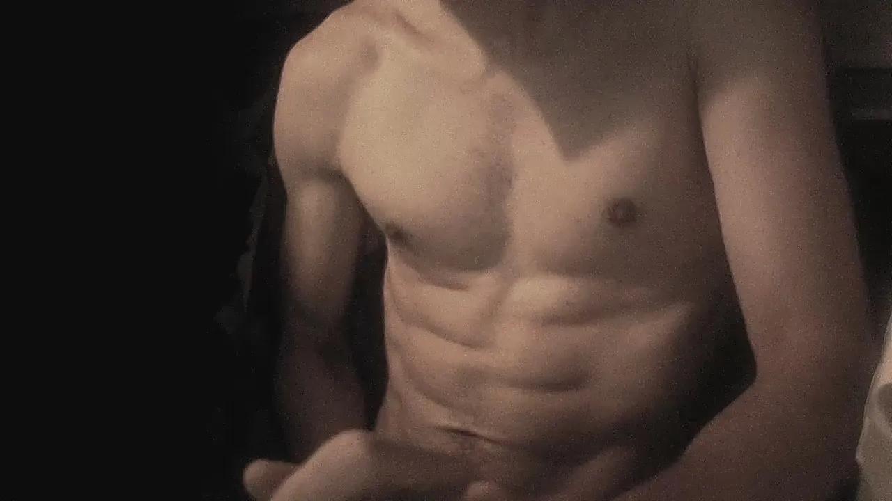 Coolmementox on Cam4 