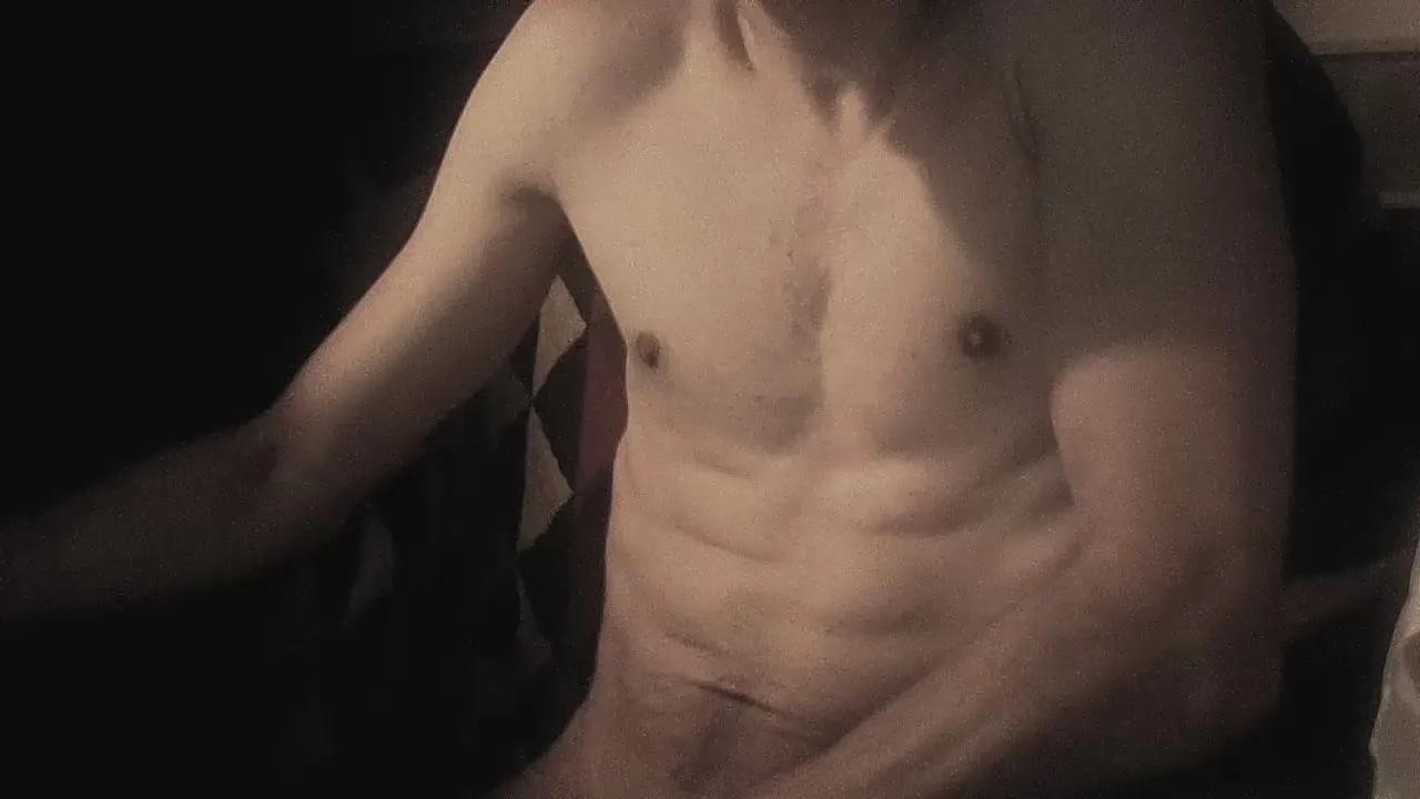 Coolmementox on Cam4 