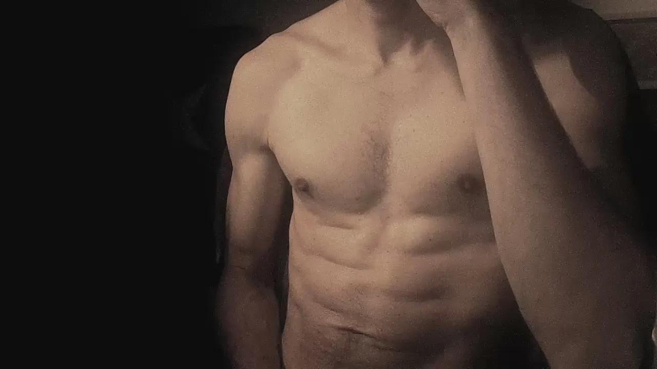 Coolmementox on Cam4 