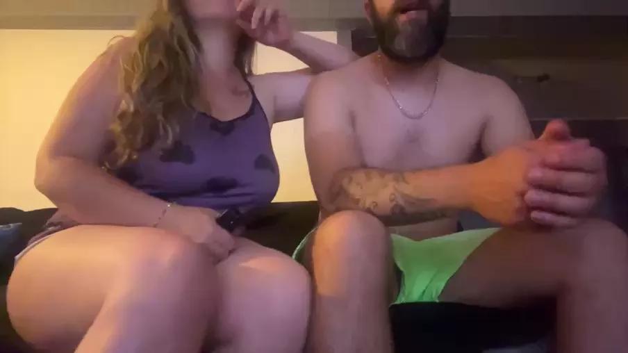 Offline Couplefr77 on Cam4