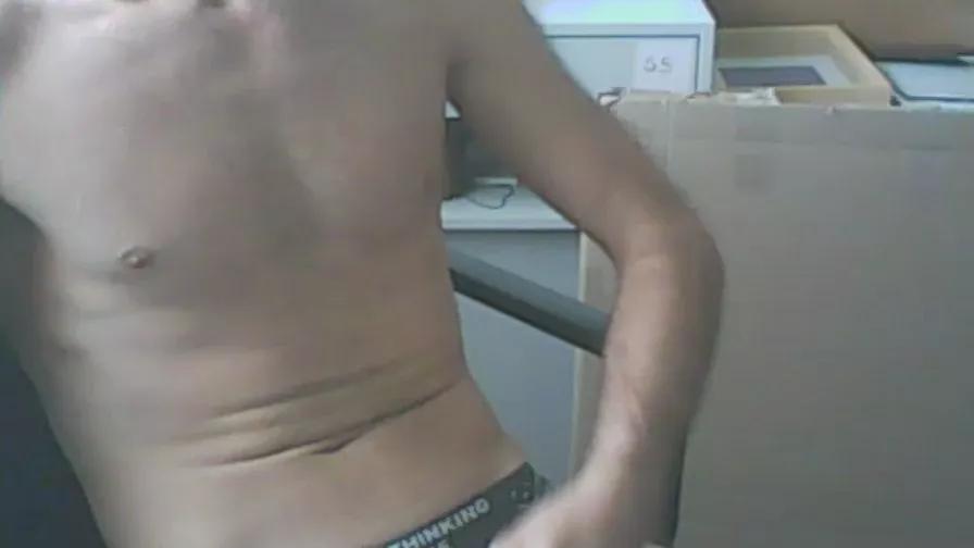 Offline couplewr on Cam4