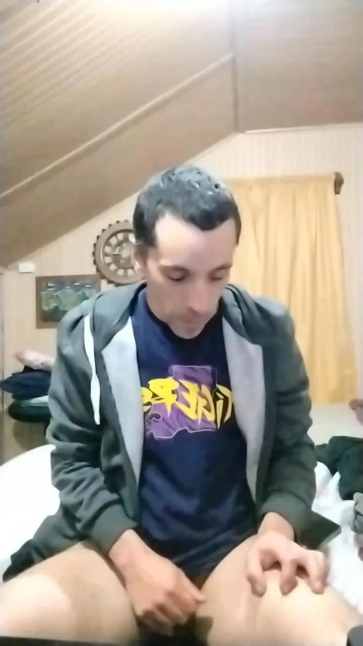 Offline Crissmxxx on Cam4