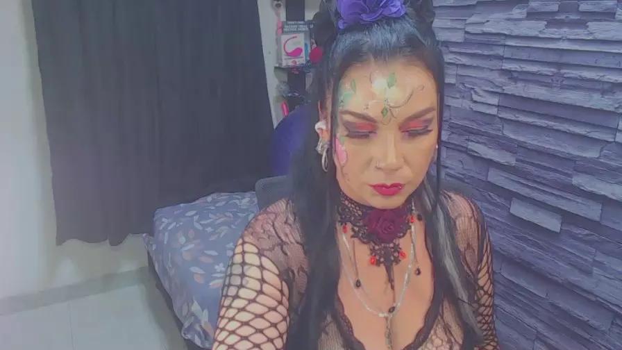 Offline cruela_deviil on Cam4