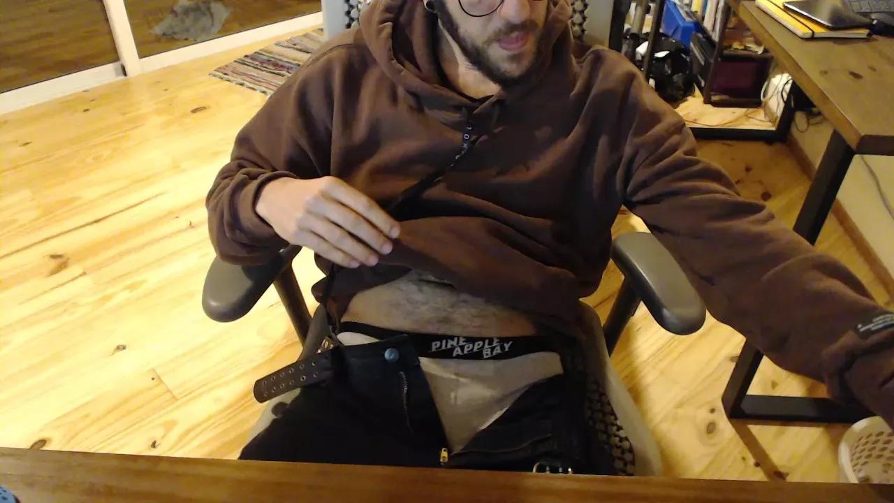 Offline cuiar_punx on Cam4