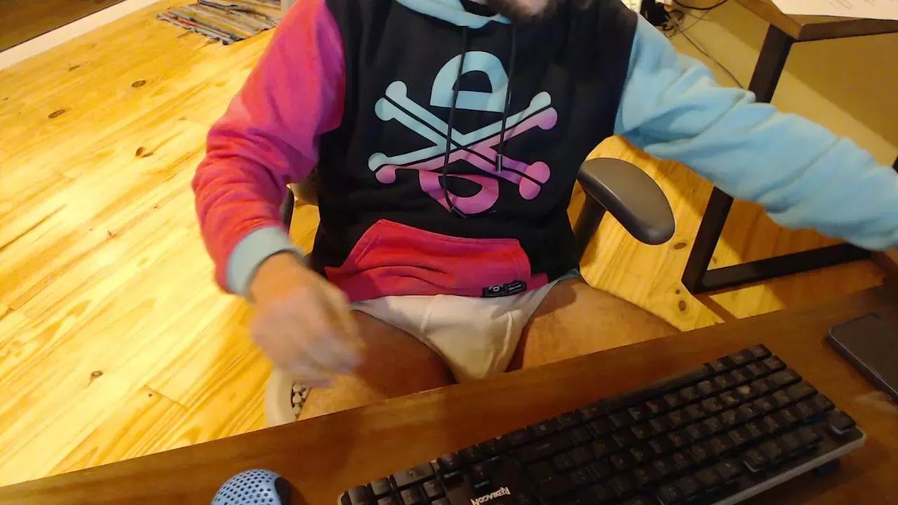 Offline cuiar_punx on Cam4