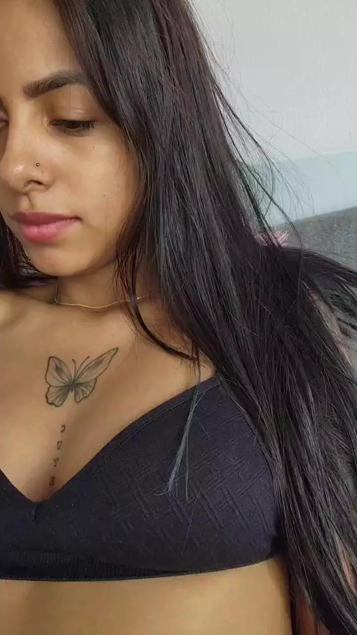 cute_plop on Cam4 