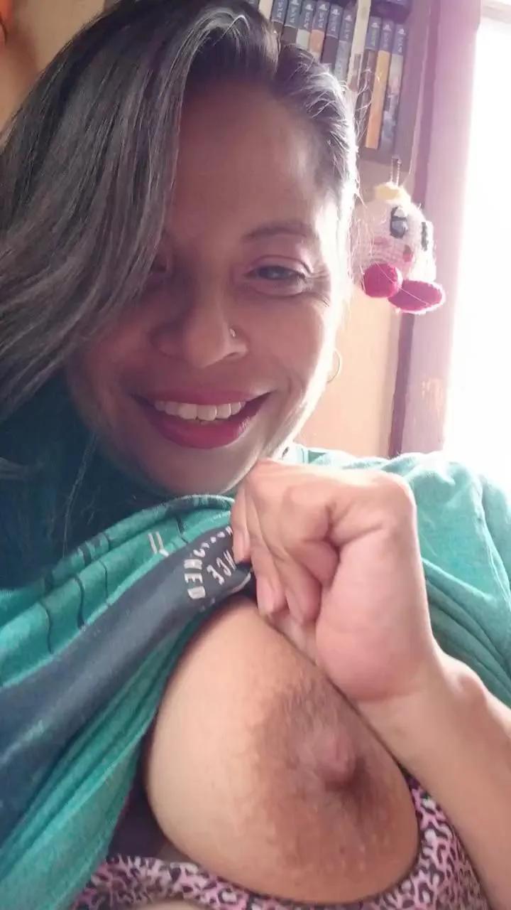 dafne_pretty — Freechat on Cam4