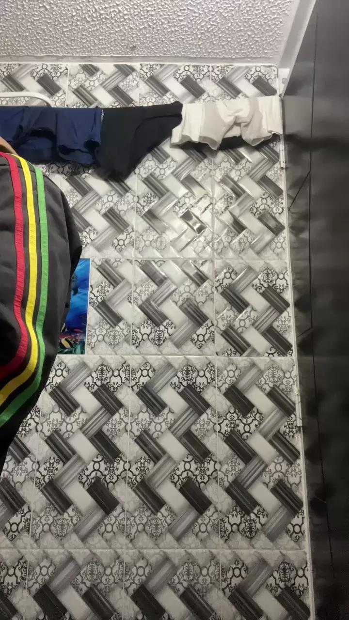 Offline Dandolatoda on Cam4