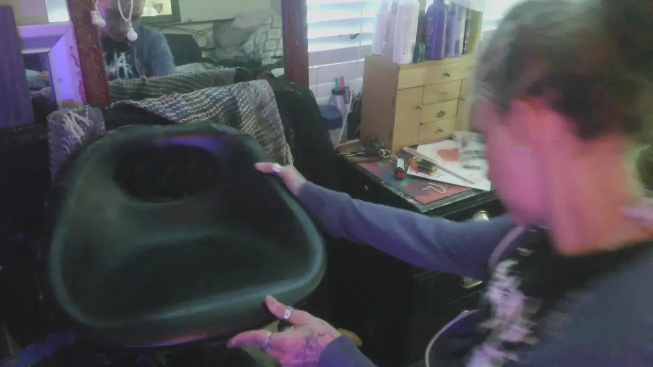 dankskank333 —  #armpits #striptease #amateur #smoke