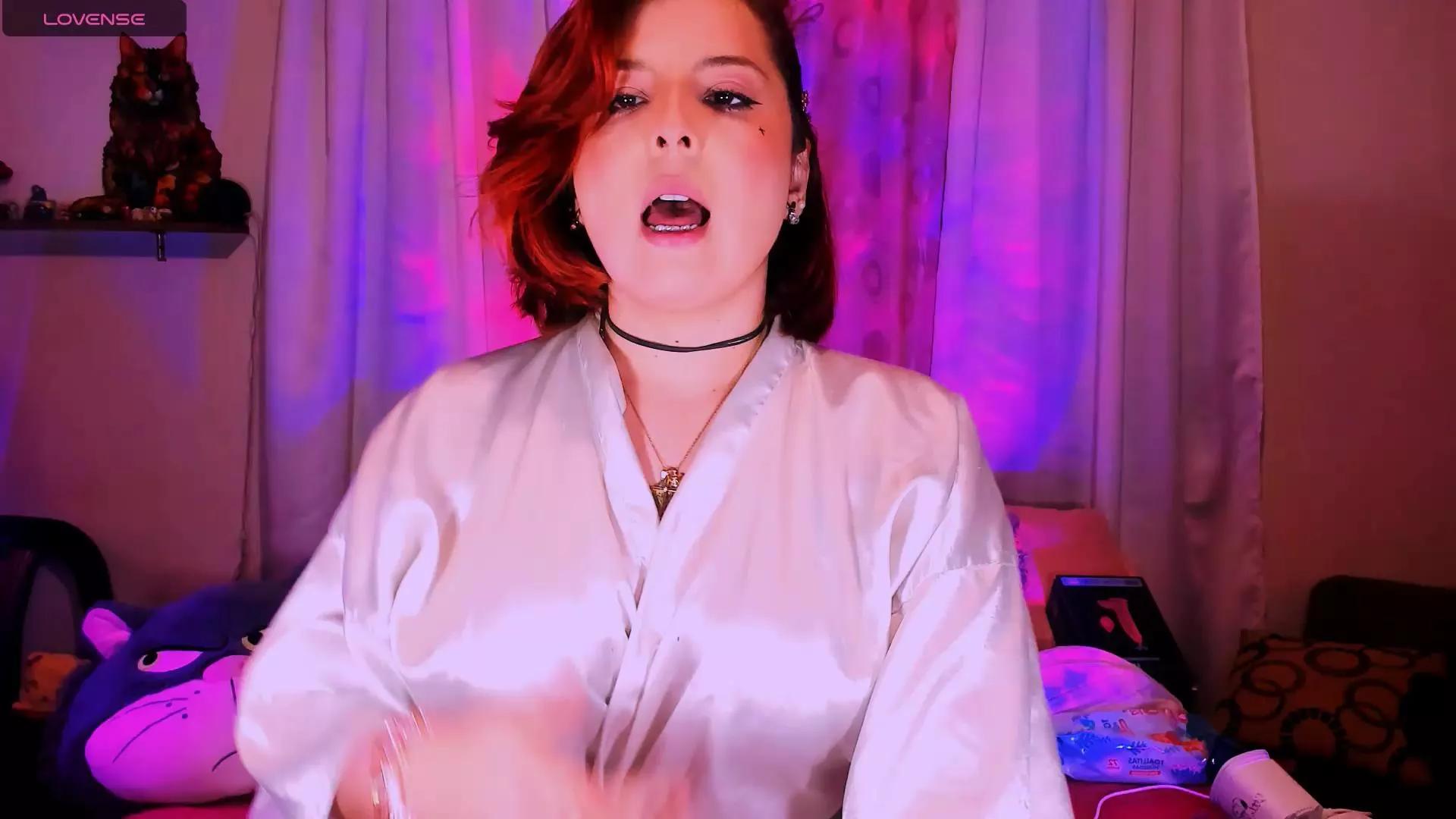 Freechat Daphnne_sweet on Cam4