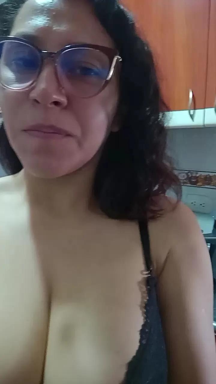 Dayann_Foxsr on Cam4 