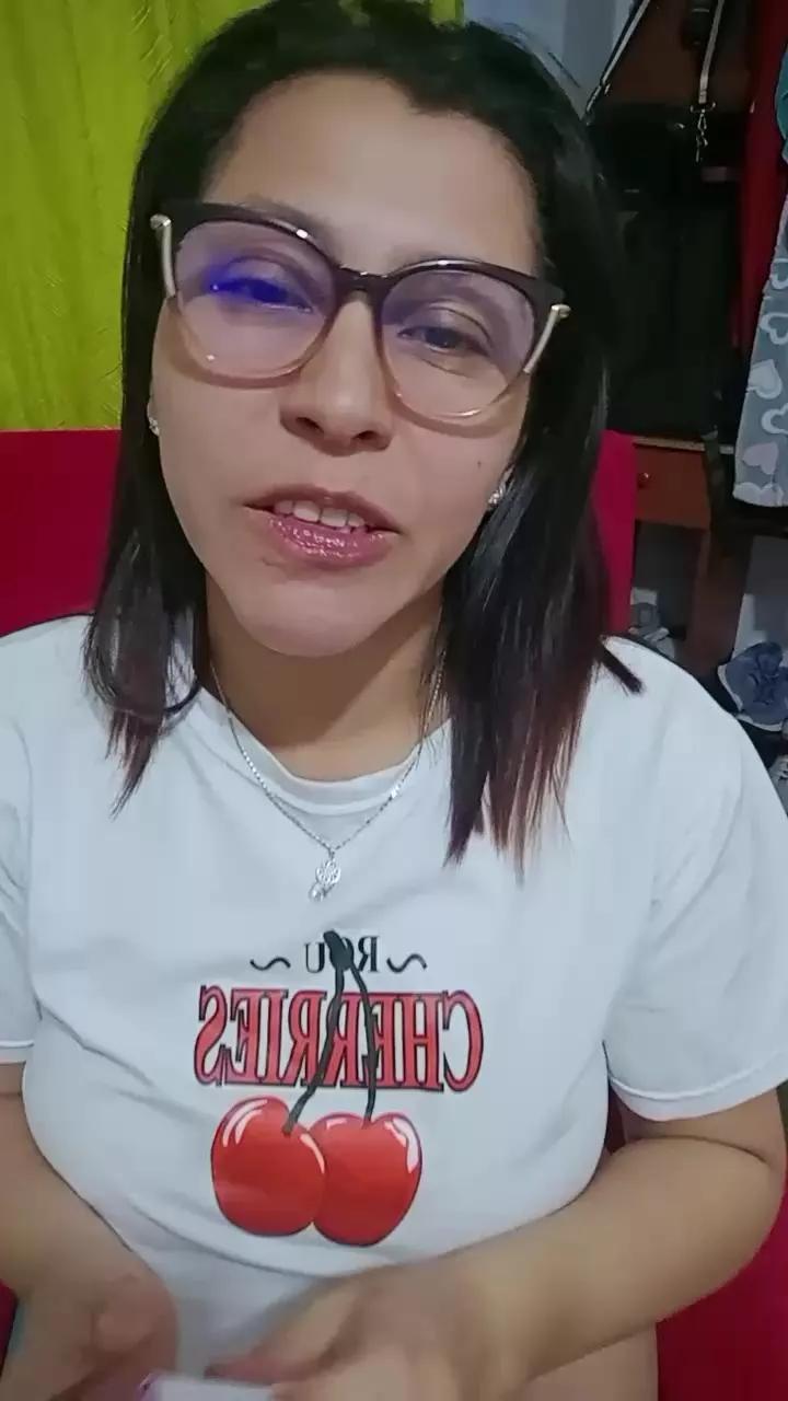 Dayann_Foxsr on Cam4 