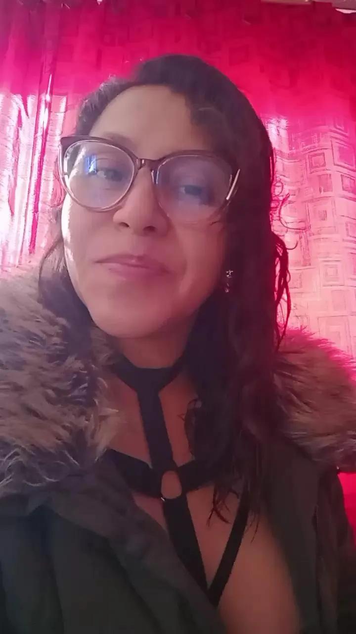 Dayann_Foxsr on Cam4 