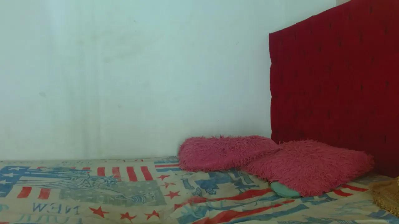 dayannamontiel — Freechat on Cam4