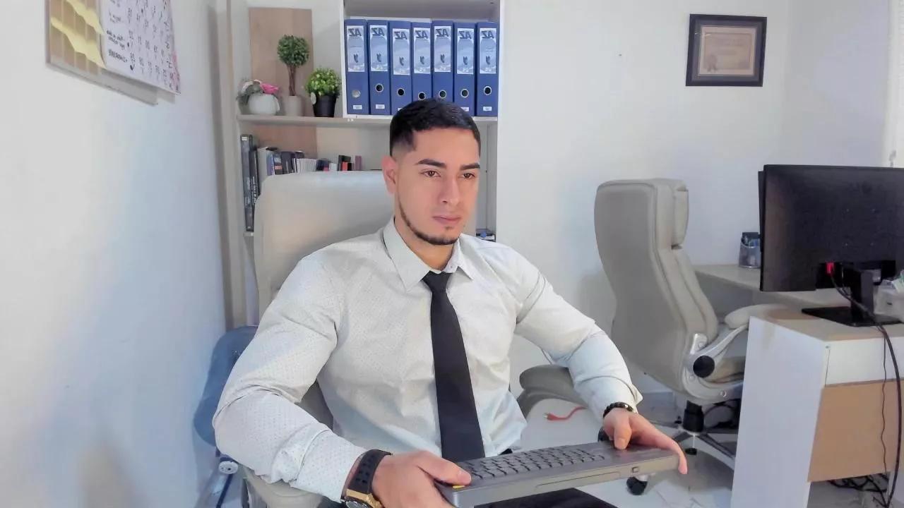 dimitri_coleman on Cam4 