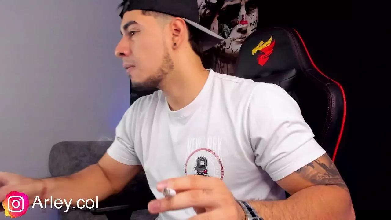 dimitri_coleman on Cam4 