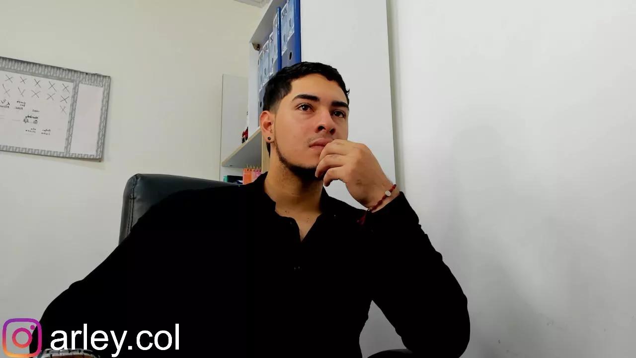 dimitri_coleman on Cam4 