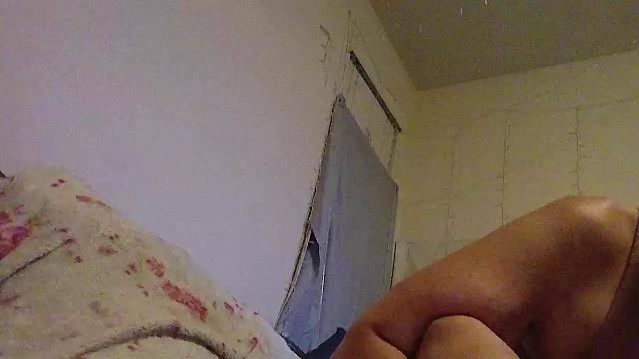 Offline DirtyKitty6969 on Cam4