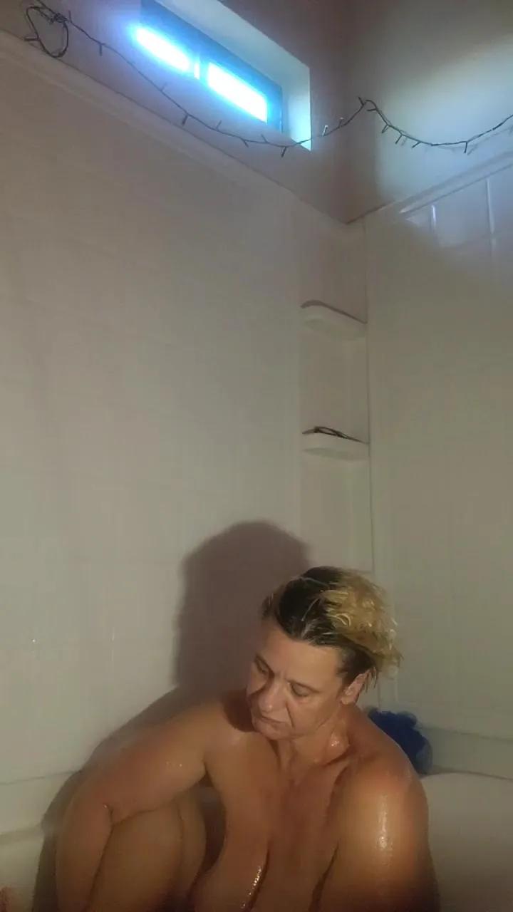Offline DirtyKitty6969 on Cam4