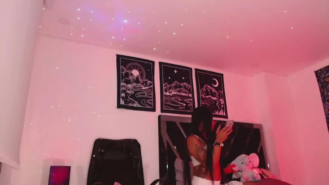 Offline doll_lissa on Cam4