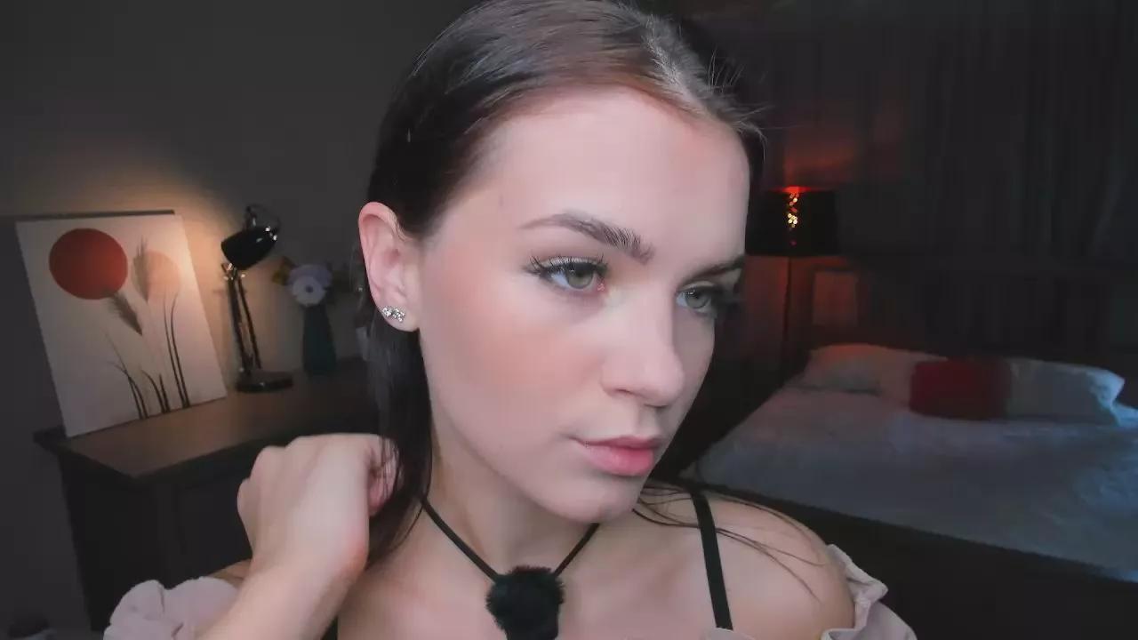 DollyBerner on Cam4 