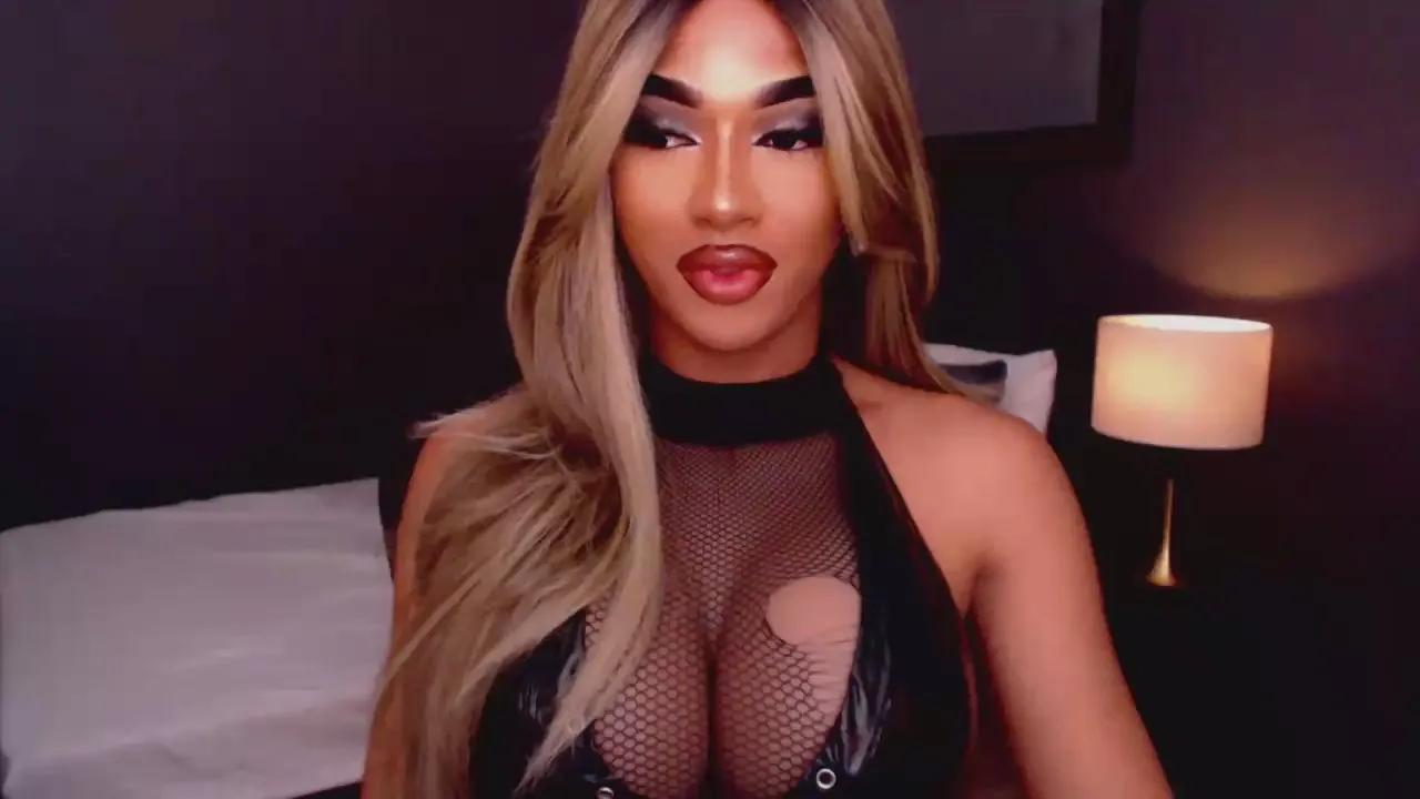 Cam4 DominantLatina  is Freechat  DominantLatina —  #milk #analtoys #cum #feet #masturbation #anal #bdsm