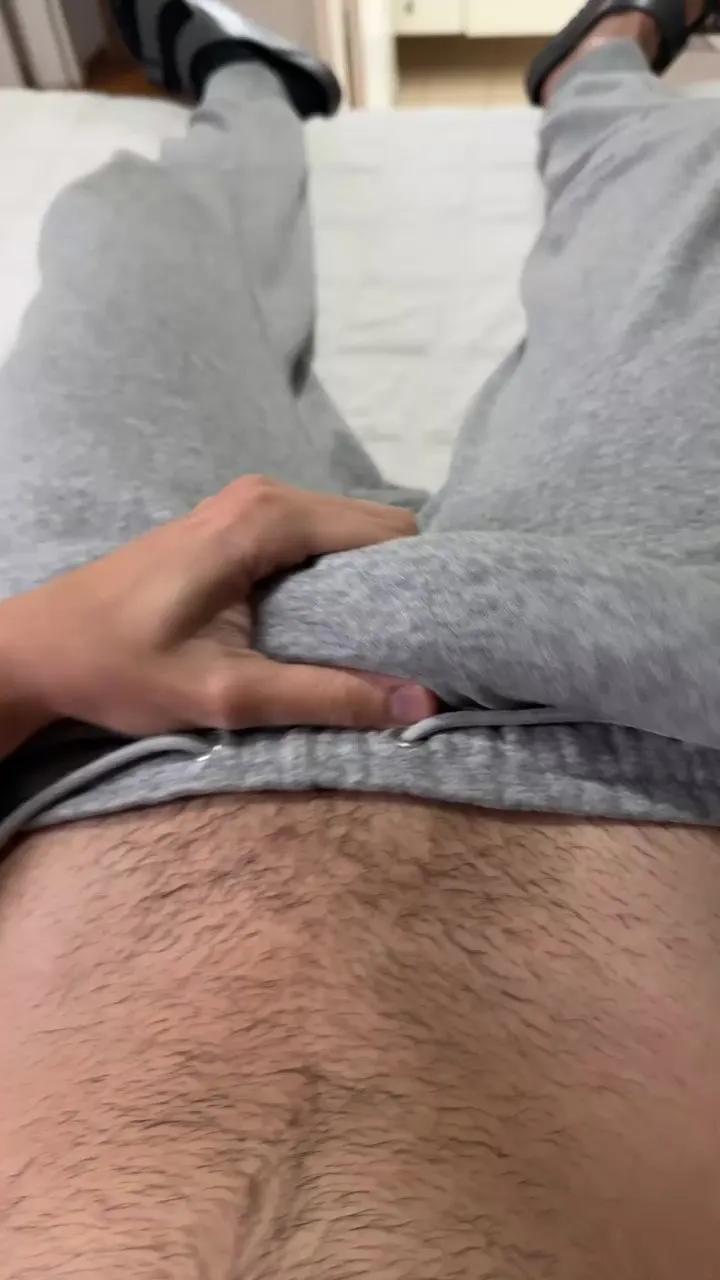 Offline dot_feet on Cam4