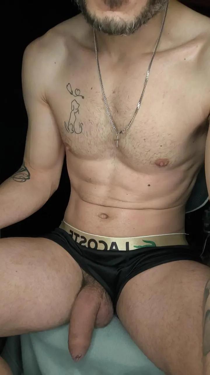 Offline dotado23cm_hot on Cam4