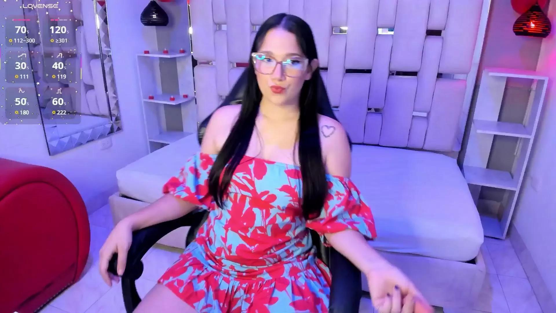DroolingFlavor on Cam4 