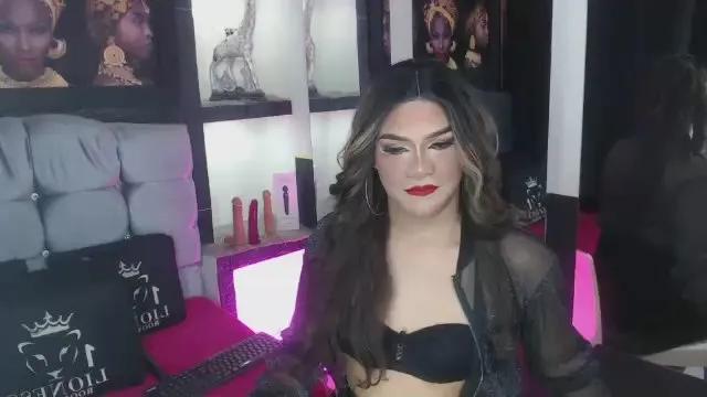 dulce_gaby95 —  #deepthroat #analtoys #smoke #anal #bdsm #ass