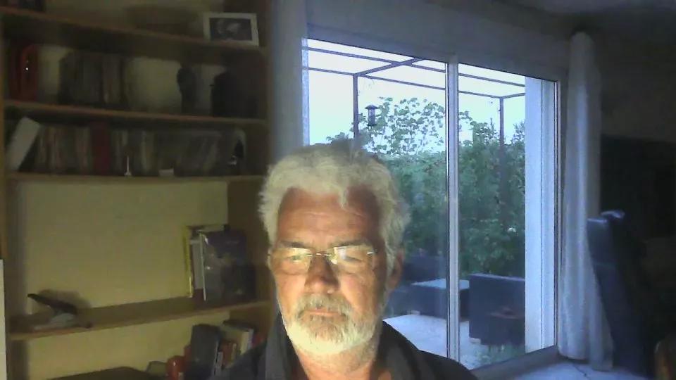 Offline dutchboy1234 on Cam4