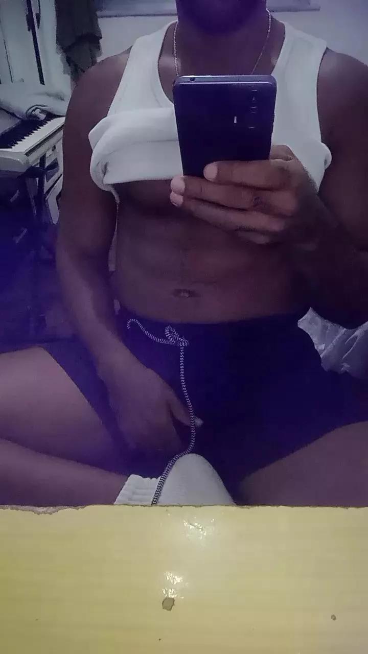 Eamk on Cam4 